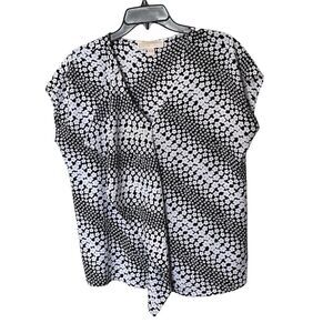 MICHAEL Michael Kors Black/White Floral Short Sleeve Blouse with Ruffle Size L